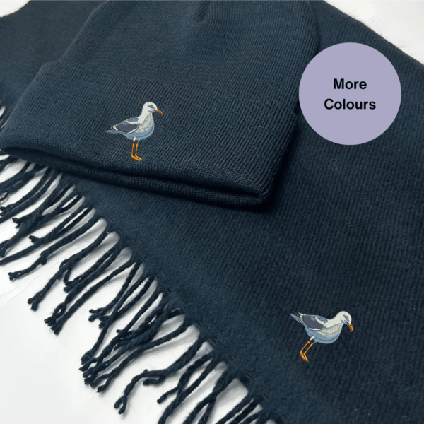 Seagull Scarf and Beanie hat , Seagull Lover Gift, Embroidered Seagull Hat, Bird Lover Scarf and Beanie, Cozy Bird-Themed Accessories, Cute Seagull Apparel, Unisex Bird Hat and Scarf, Winter Nature Lover Outfit, Warm Seagull Enthusiast Wear, Stylish Bird-Themed Gift, Practical Wildlife Accessories
